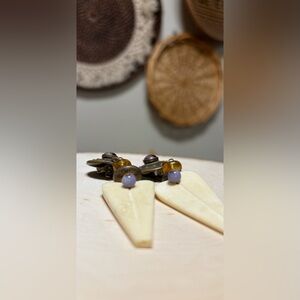 Vintage Elegant Cream and Brown Clip-On Earrings
